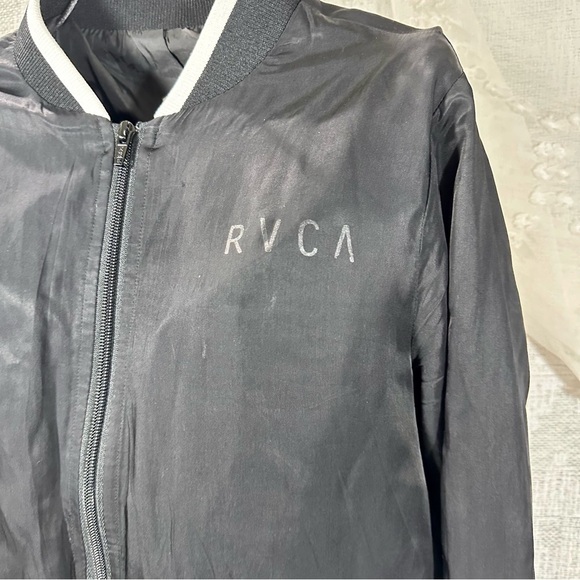 RVCA black satin like bomber jacket size M - Picture 2 of 7